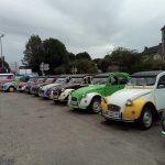 Un rallye en 2CV